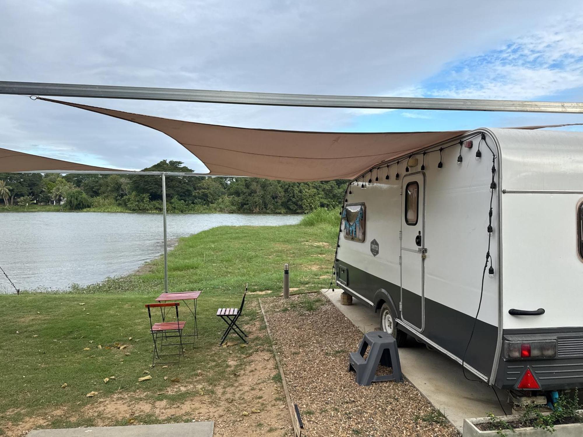 The Campster Kanchanaburi Extérieur photo